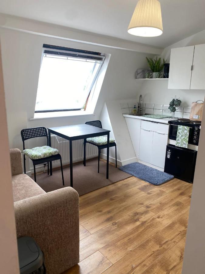 Halford House Hotel Leixlip Room photo